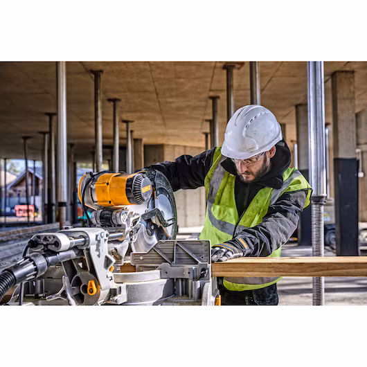 DeWalt DWS780-QS 1.675 Watt Paneelsäge 305mm mit XPS-Schnittlinienanzeige DWS780-QS