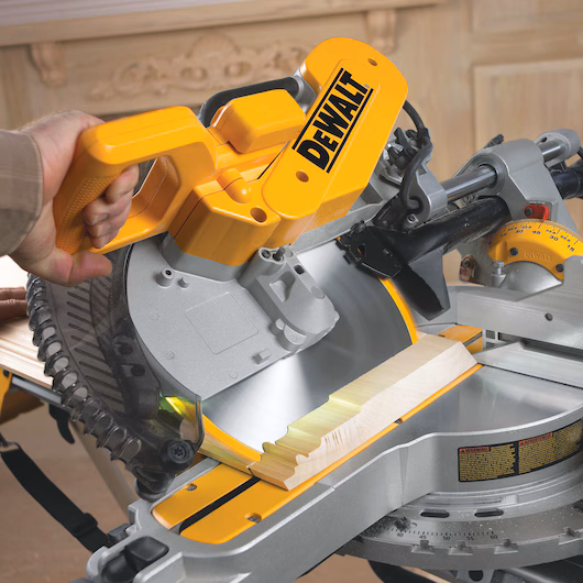 DeWalt DWS780-QS 1.675 Watt Paneelsäge 305mm mit XPS-Schnittlinienanzeige DWS780-QS