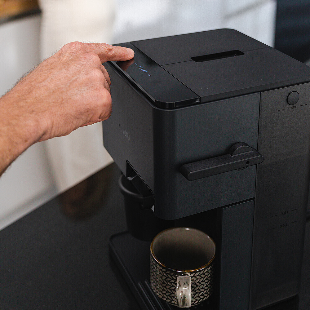 nivona-cube-4106-kaffee-vollautomat-schwarz-grau-5