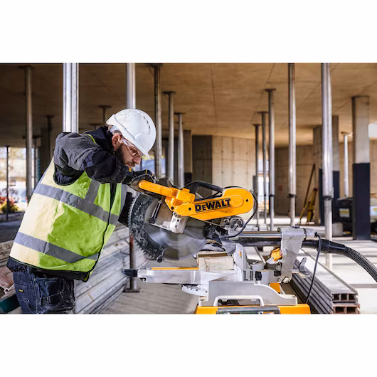 DeWalt DWS780-QS 1.675 Watt Paneelsäge 305mm mit XPS-Schnittlinienanzeige DWS780-QS